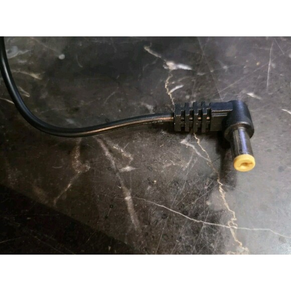 Replacement AC Adapter SK90190215 Input 100-240-1.3 A 50/60 Hz Output 19V 2.15A - Picture 3 of 7